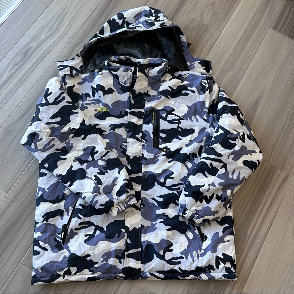 Outdoor Jacket Camo Hooded Jacket